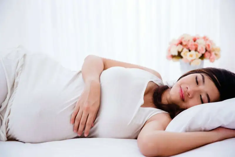 孕期只能采用“左侧卧”？孕妇怎样睡比较好？看看这篇了解一下