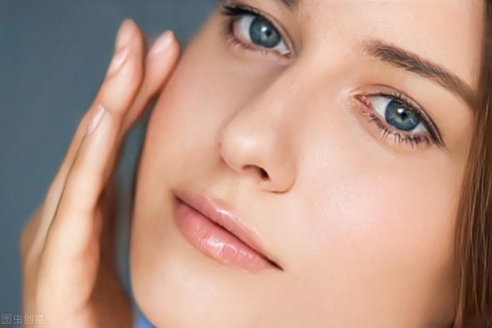 女性生育力旺盛,往往会有这几个表现,占一个也幸运