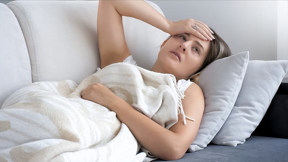 什么是“巧克力囊肿”?与多囊卵巢综合征究竟是不是一回事儿? 什么是“巧克力囊肿”?与多囊卵巢综合征究竟是不是一回事儿?