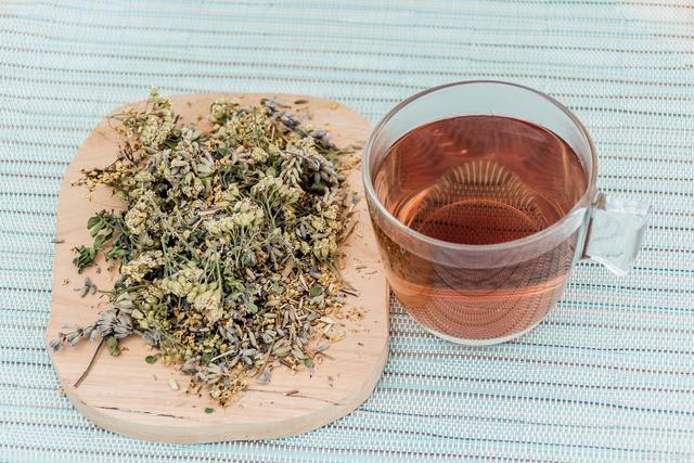 女性宫寒引起的畏寒怕冷,怎么办?可以试着使用中医方法调理 女性宫寒引起的畏寒怕冷,怎么办?可以试着使用中医方法调理