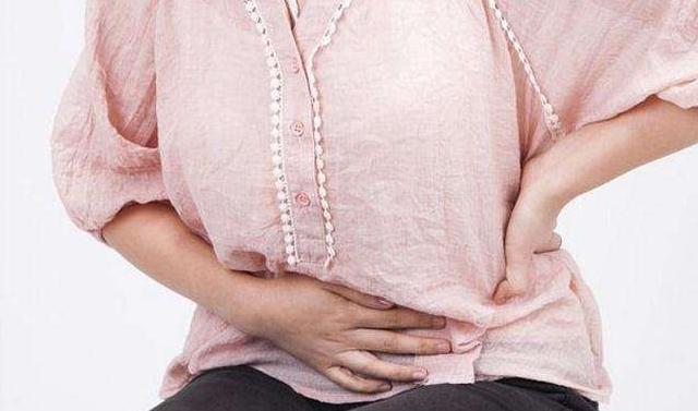 左侧输卵管积水的症状有哪些? 左侧输卵管积水的症状有哪些?