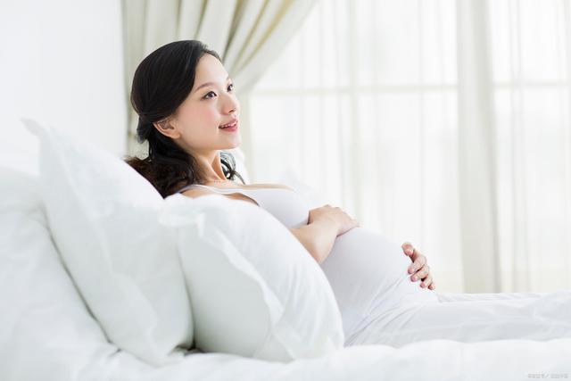常年吃药的女性可以利用试管婴儿技术助孕生子吗？